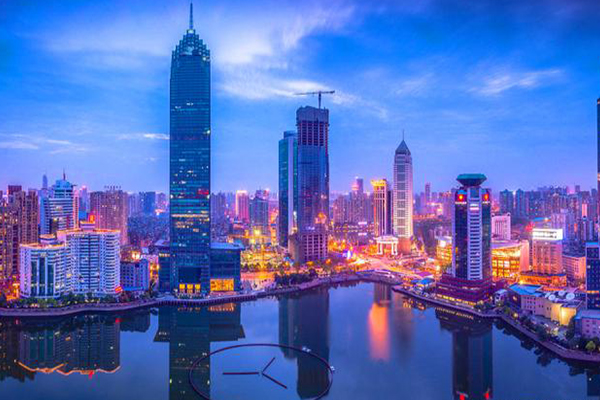 長(zhǎng)江武漢段水位持續(xù)消退 大片灘涂露出江面,長(zhǎng)江的秘密藏不住了!