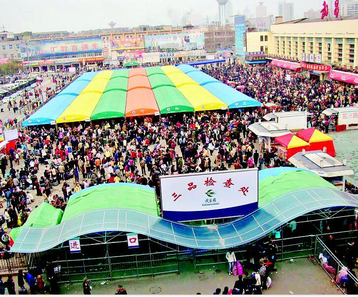 再見了，那些年我們一起擠過的春運